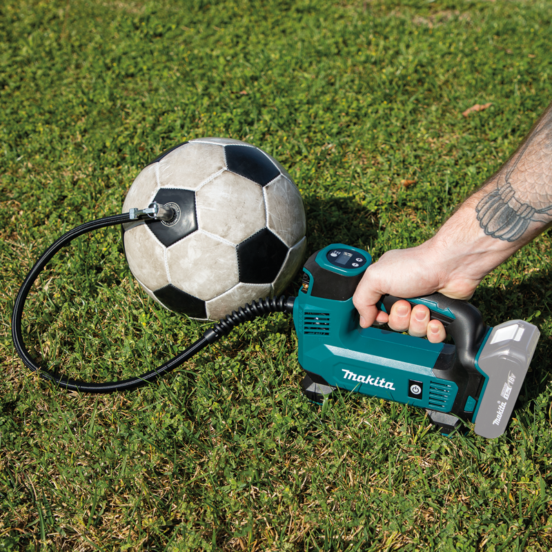 Makita DMP180Z Akülü Şişirici