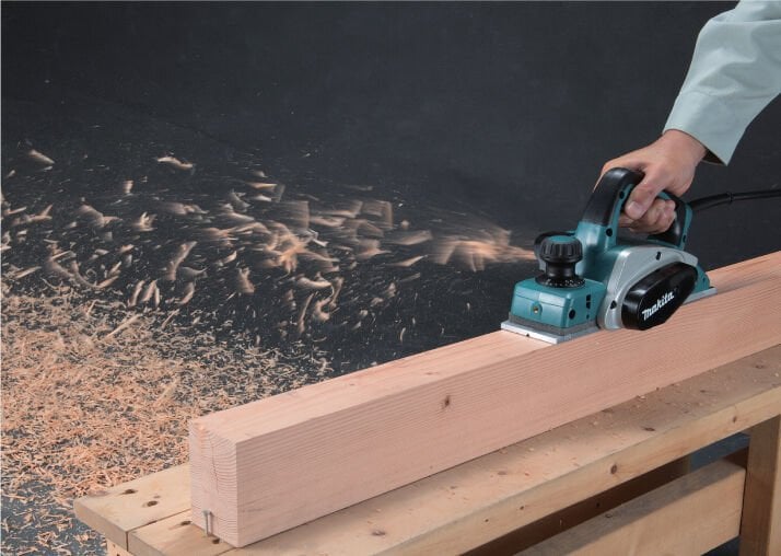 Makita KP0800 Planya 82 mm