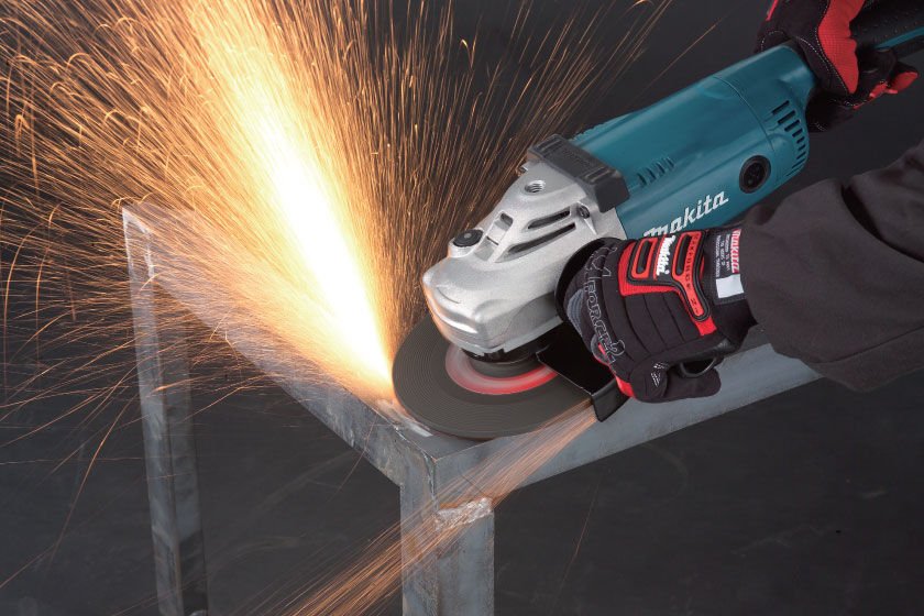 Makita GA7020 Kablolu Avuç Taşlama