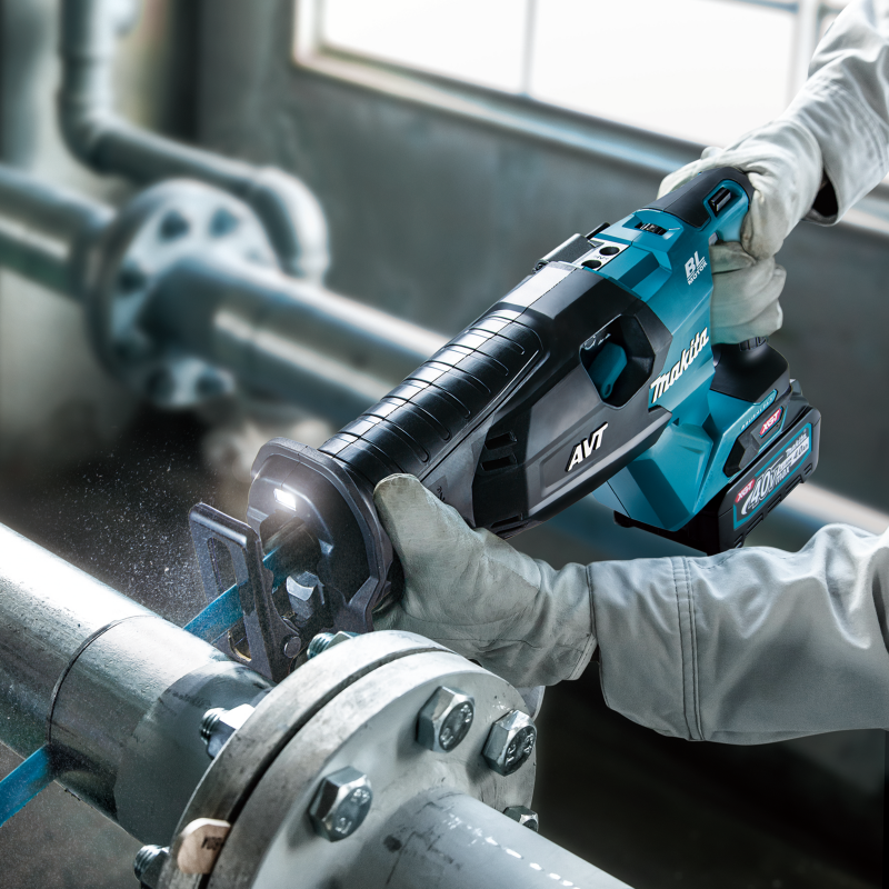 Makita JR002GD201 40V Akülü Kılıç Testere