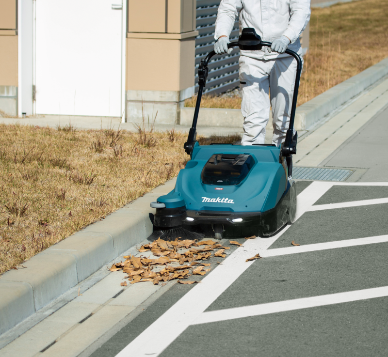 MAKITA VS001GZ Akülü Dış Alan Süpürücü 40V