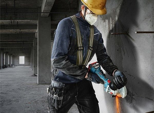 Bosch GWS 180-Li Tek Akülü 4 Ah Taşlama Makinesi 125mm